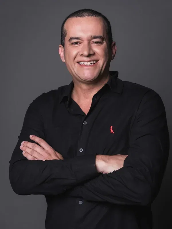 Júlio Murta, autor do Sufoco Nunca Mais!